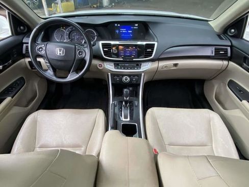 Used 2015 Honda Accord EX-L image 9