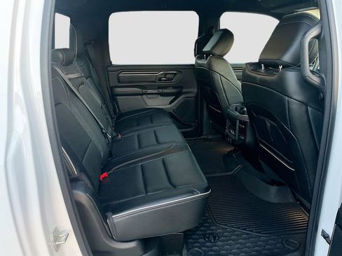 Used 2024 RAM 1500 Limited w/ Body Color Bumper Group image 26