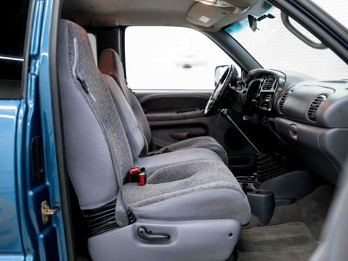 Used 2002 Dodge Ram 2500 Truck 4x4 Quad Cab image 50