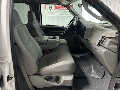 Used 2005 Ford F250 XLT image 27