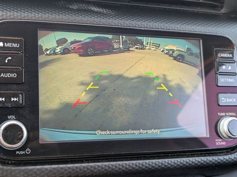 Used 2022 Nissan Kicks SV FWD image 14