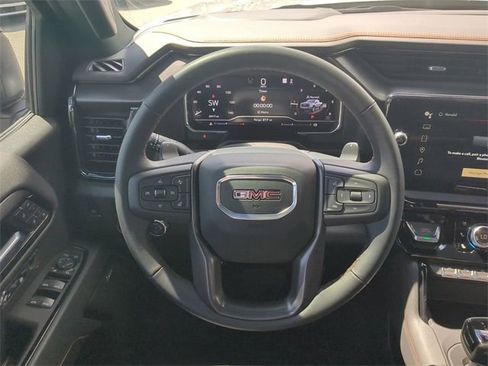Used 2025 GMC Sierra 1500 AT4 w/ AT4 Premium Package image 6