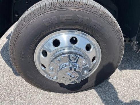 Used 2026 RAM 3500 Laramie AWD/4WD image 20