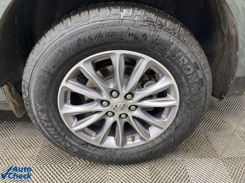 Certified 2023 Buick Enclave Essence image 11