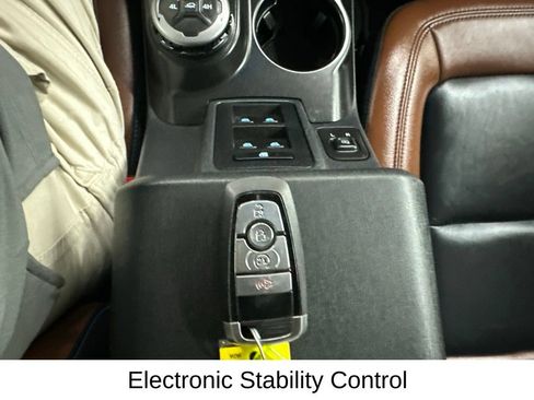 Used 2023 Ford Bronco Outer Banks AWD/4WD image 39