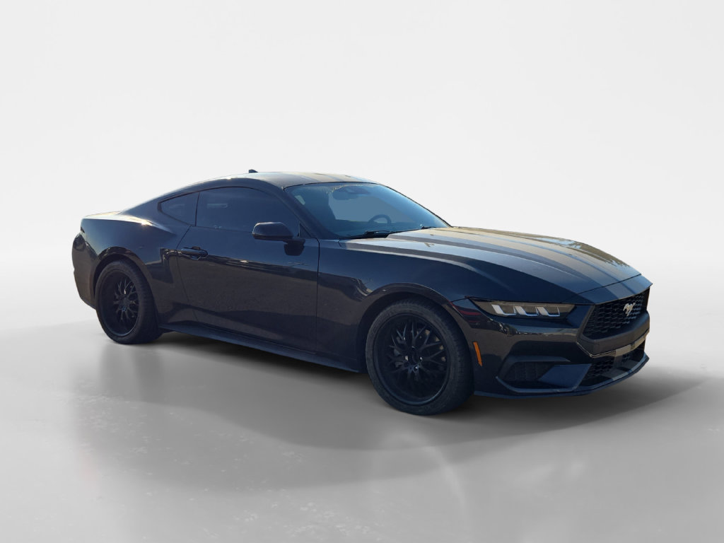 Used 2024 Ford Mustang Coupe RWD image 7
