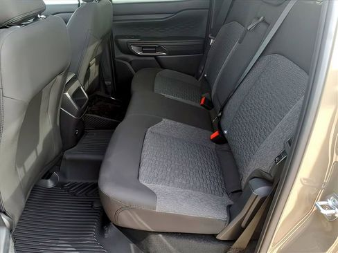 New 2025 Ford Ranger XLT w/ FX4 Off-Road Package image 17