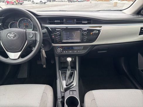 Used 2016 Toyota Corolla LE image 27