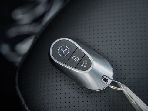 New 2026 Mercedes-Benz GLC 300 4MATIC image 44
