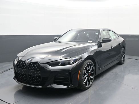 New 2026 BMW 430i xDrive w/ M Sport Package image 1