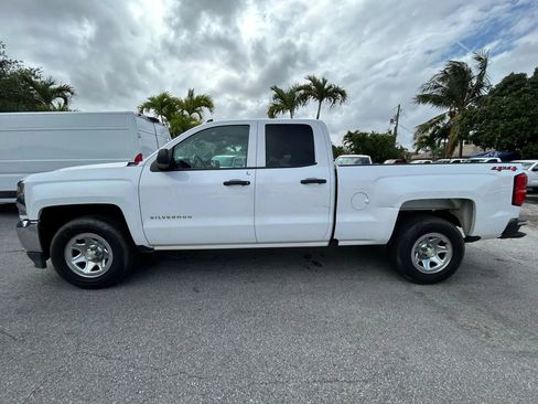 Used 2018 Chevrolet Silverado 1500 LS w/ Trailering Package AWD/4WD image 4