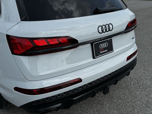 New 2026 Audi Q7 2.0T Premium AWD/4WD image 8