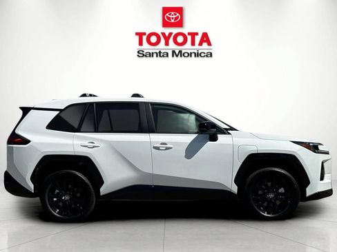 New 2026 Toyota RAV4 SE w/ Convenience Package AWD/4WD image 2
