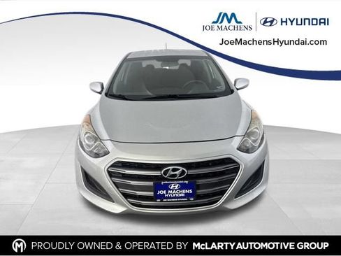 Used 2016 Hyundai Elantra GT FWD image 3