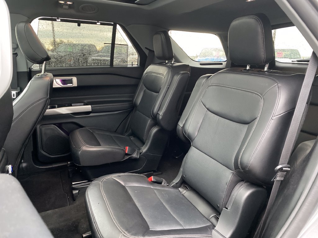 Used 2023 Ford Explorer Limited w/ Limited Technology Package AWD/4WD image 26