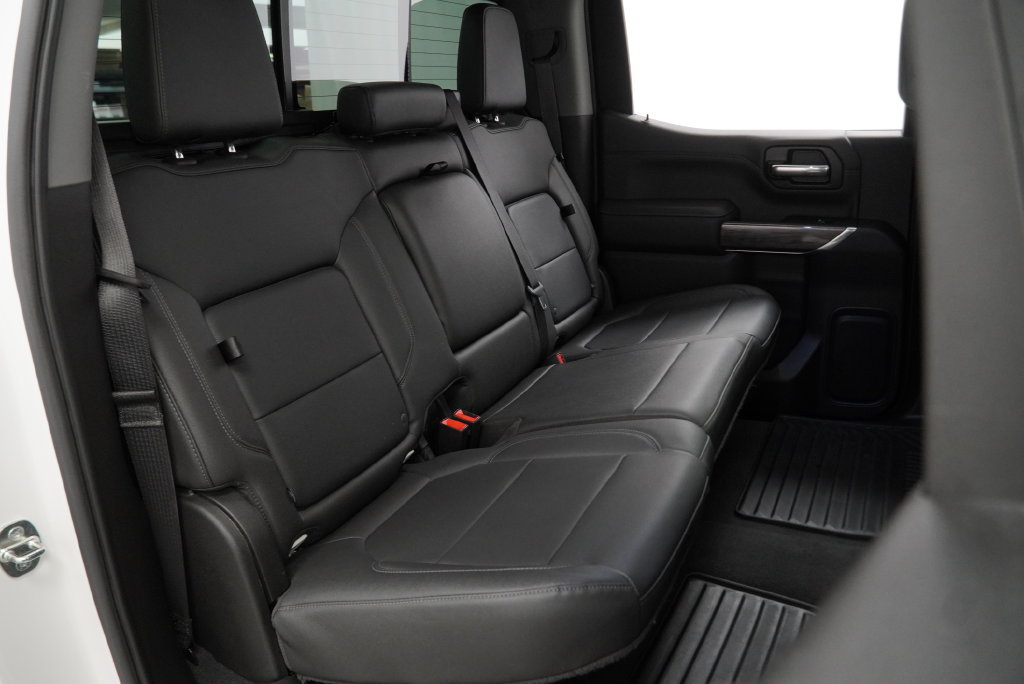 Certified 2021 Chevrolet Silverado 1500 LTZ w/ Z71 Off-Road Package AWD/4WD image 43