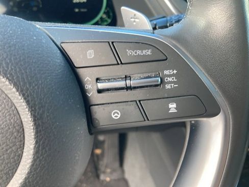 Used 2023 Hyundai Sonata Limited image 22