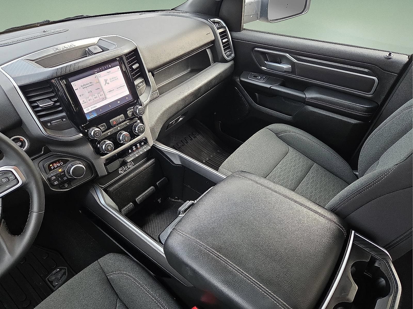 Used 2025 RAM 1500 Big Horn AWD/4WD image 12