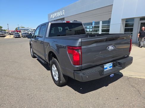 New 2026 Ford F150 XLT w/ Tow/Haul Package AWD/4WD image 3