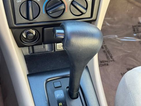 Used 2000 Toyota Solara SE FWD image 15