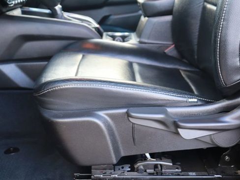 Used 2023 GMC Canyon Elevation w/ Convenience Package image 10