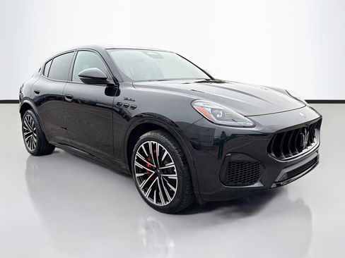 New 2025 Maserati Grecale Modena image 1