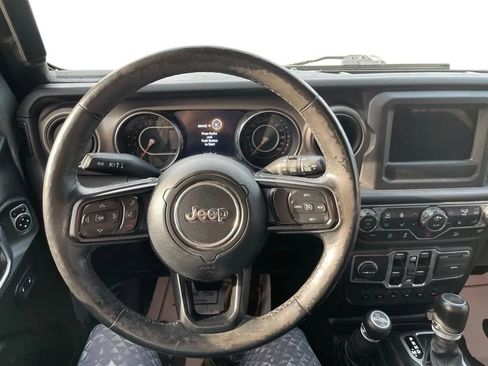 Used 2019 Jeep Wrangler Unlimited Sport S AWD/4WD image 21