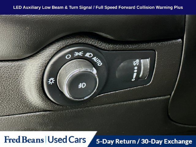 Used 2023 Dodge Durango R/T AWD/4WD image 14