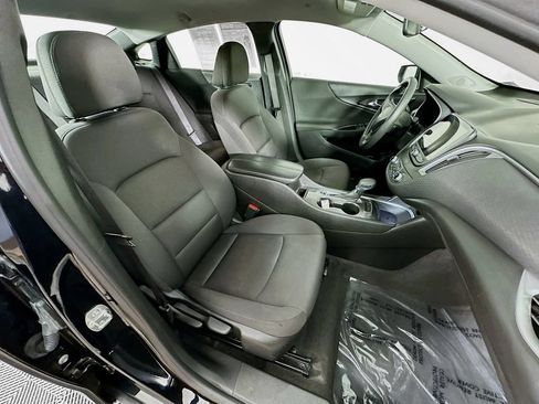Used 2024 Chevrolet Malibu LT FWD image 35