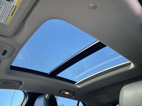 Certified 2023 Buick Encore GX Essence w/ Experience Buick Package image 18