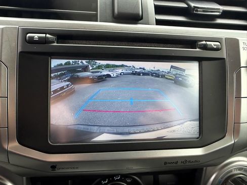 Used 2016 Toyota 4Runner 4WD image 28