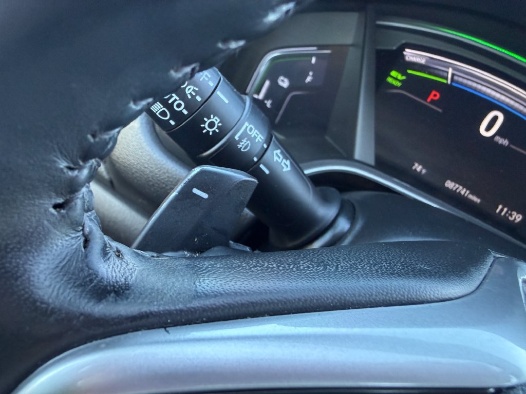 Used 2022 Honda CR-V Touring image 24