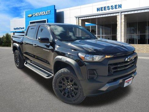 New 2026 Chevrolet Colorado Trail Boss AWD/4WD image 1