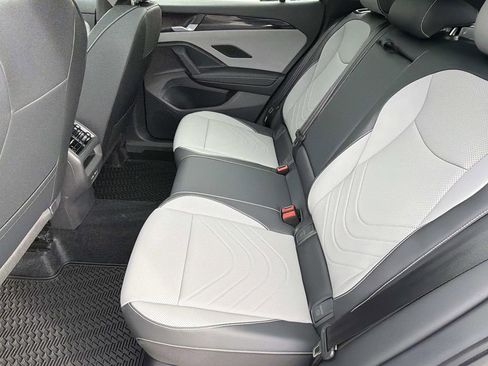 New 2026 Volkswagen Tiguan SE R-Line FWD image 14