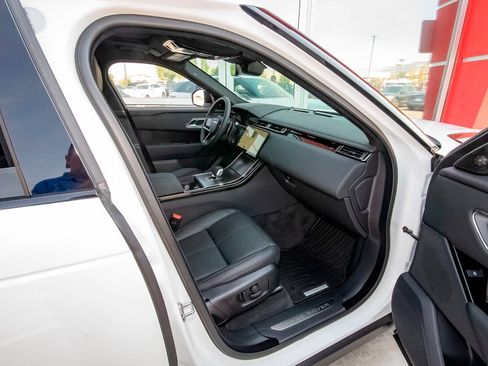 New 2026 Land Rover Range Rover Velar Dynamic SE image 42