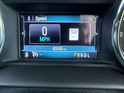 Used 2020 Buick Envision Essence w/ Experience Buick Package image 32