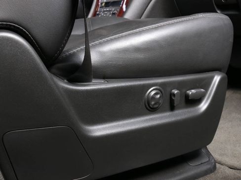 Used 2007 Cadillac Escalade AWD w/ Information Package image 54