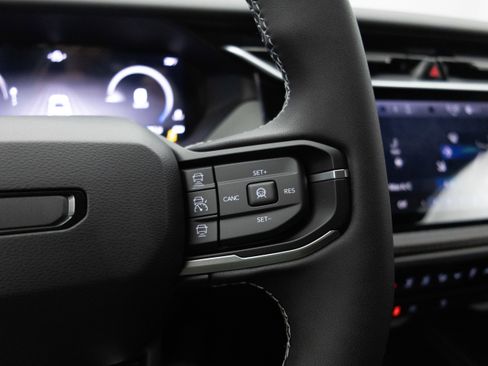 New 2026 Jeep Cherokee Limited AWD/4WD image 32