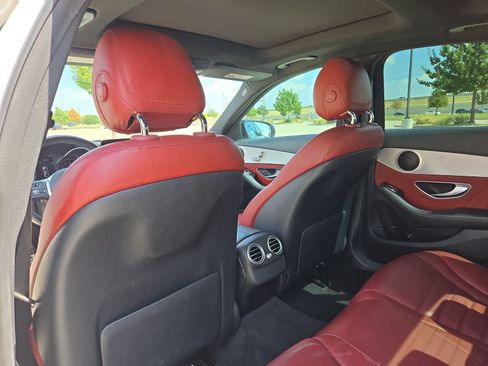 Used 2019 Mercedes-Benz C 300 Sedan image 16