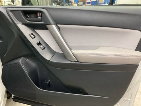 Used 2016 Subaru Forester 2.5i Premium w/ Popular Package #2 image 27