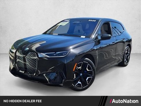 Certified 2025 BMW iX xDrive50 AWD/4WD image 1
