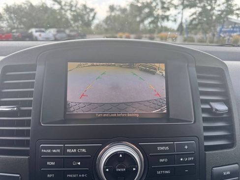 Used 2012 Nissan Pathfinder Silver RWD image 25