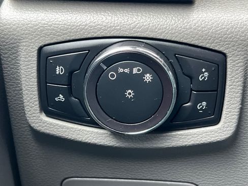 Used 2017 Ford F150 XL w/ Equipment Group 101A Mid image 27