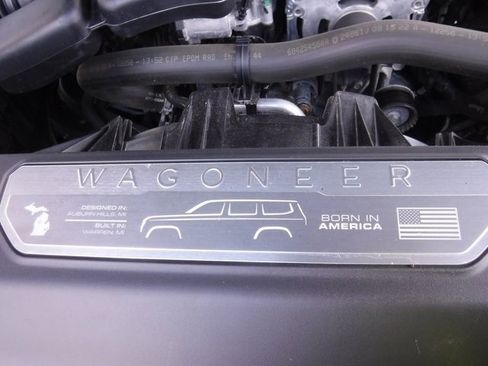 Used 2022 Jeep Wagoneer Series III image 8