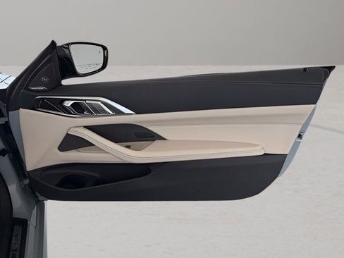 Used 2026 BMW 440i xDrive Convertible w/ Premium Package image 28