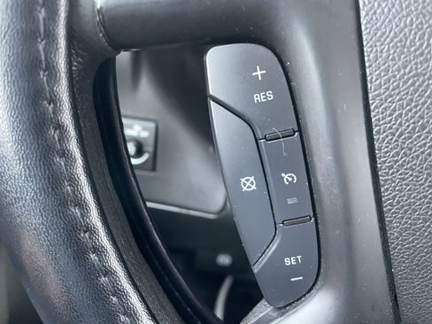 Used 2021 Chevrolet Express 2500 w/ Driver Convenience Package image 13