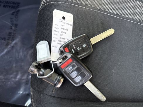 Used 2017 Honda Civic LX image 29