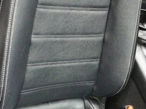 Used 2017 FIAT 124 Spider Lusso RWD image 7