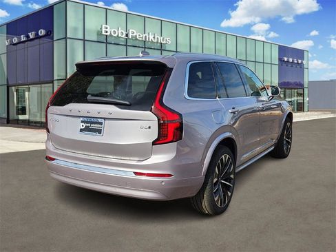 New 2026 Volvo XC90 B6 Plus w/ Protection Package image 3