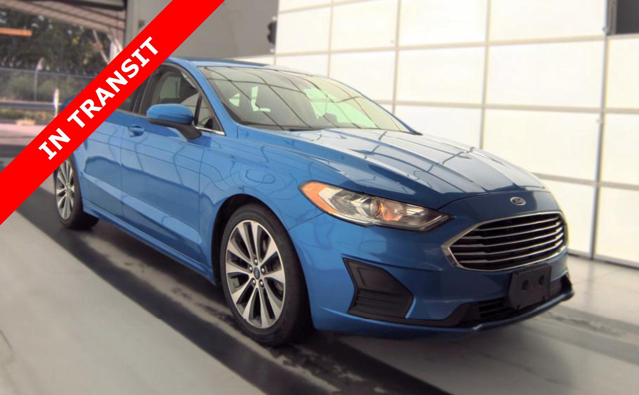 Used 2019 Ford Fusion SE AWD/4WD image 3